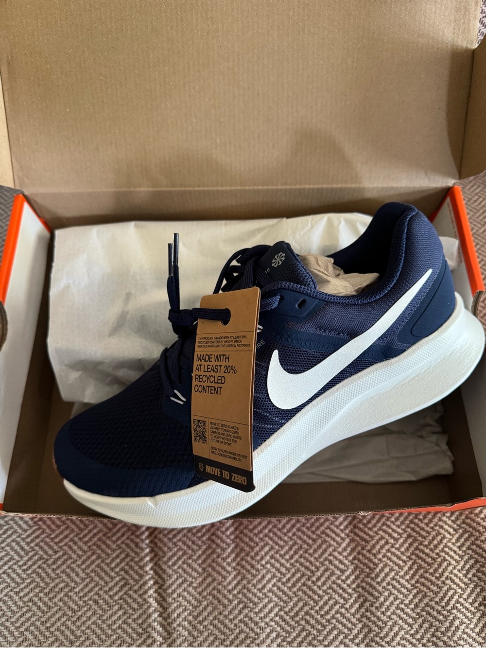 Nike Men’s Navy and White Casual Running Sneakers